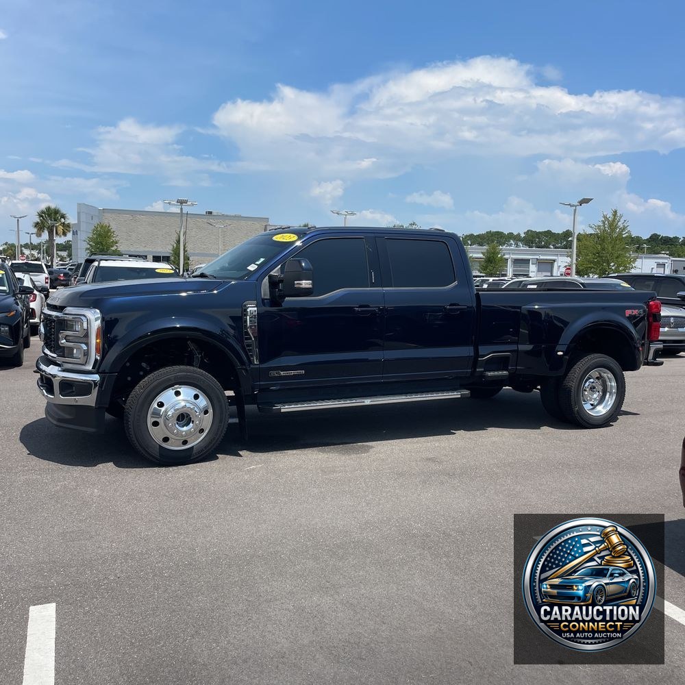 2023 Ford F-450 Super Duty Lariat