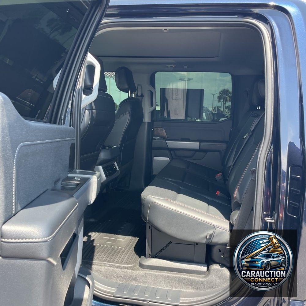 2023 Ford F-450 Super Duty Lariat