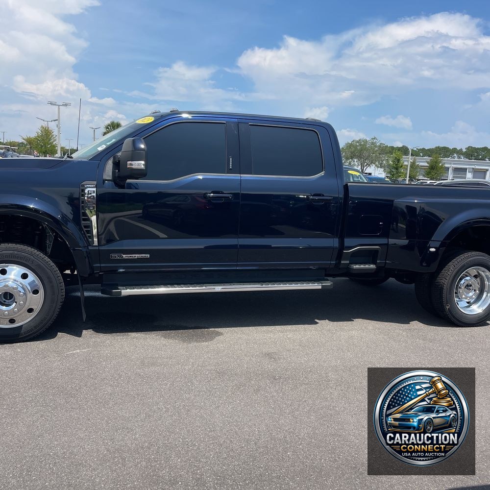 2023 Ford F-450 Super Duty Lariat
