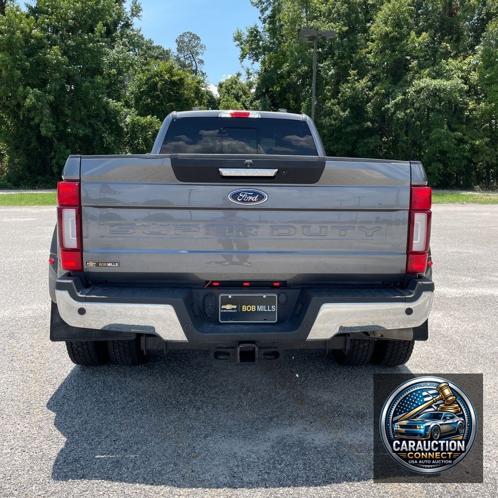 2022 Ford F450SD Lariat