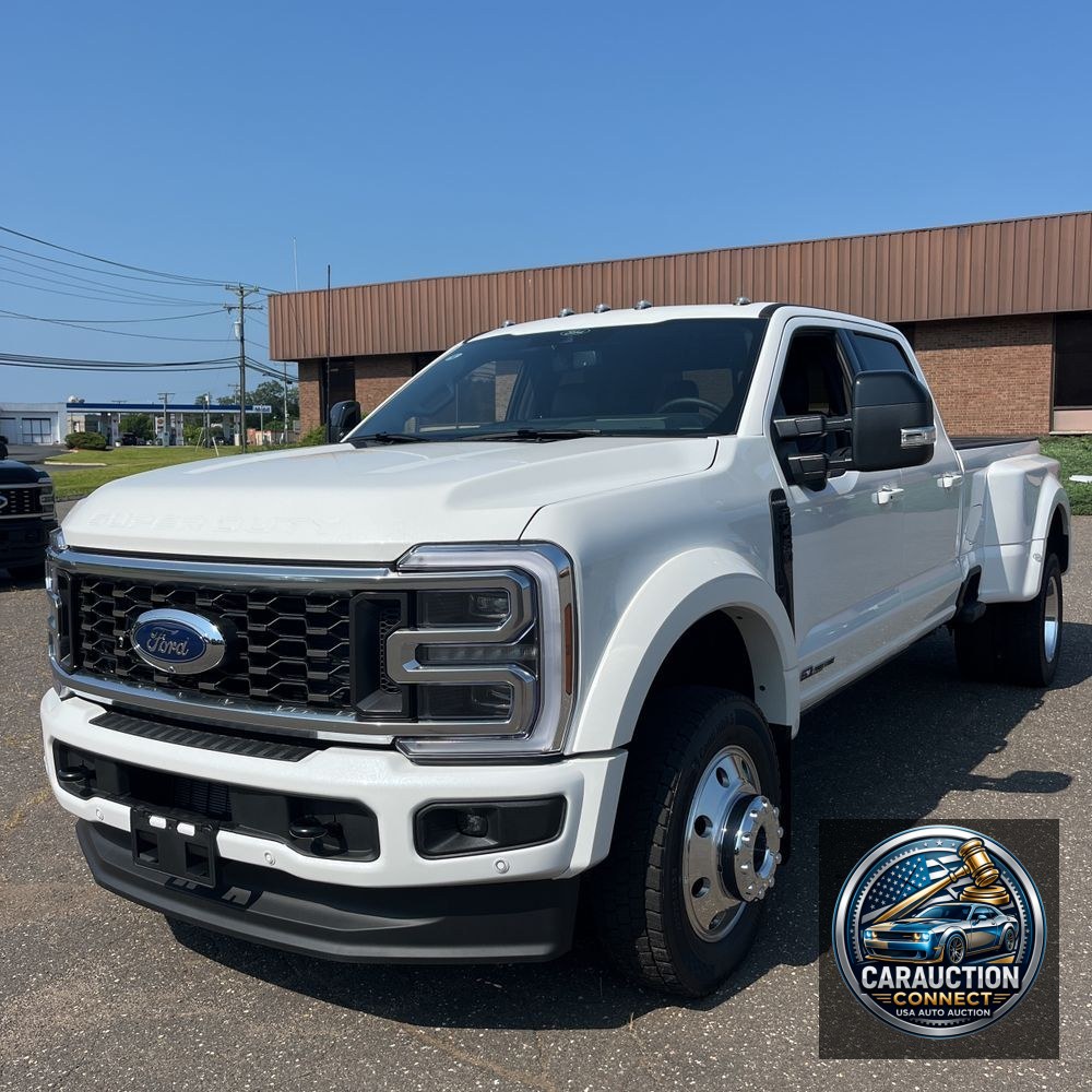2025 Ford F-450 Super Duty Platinum