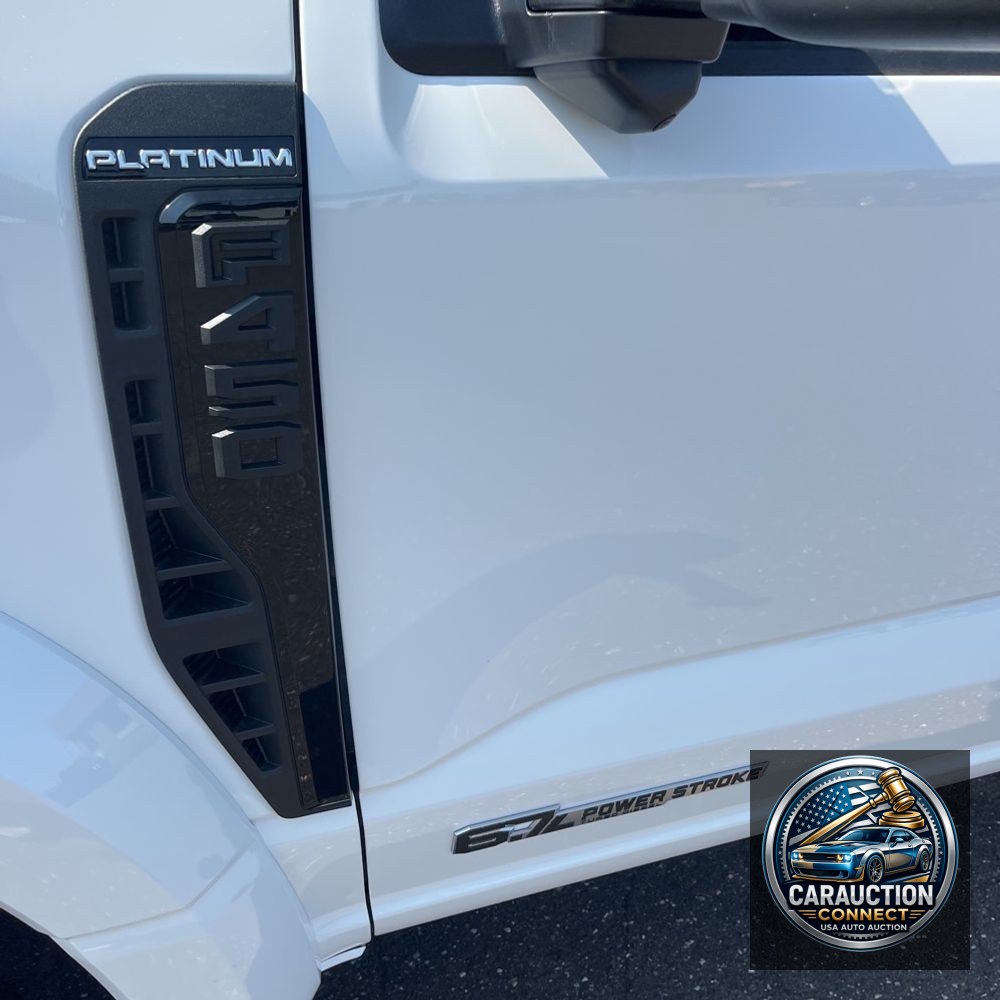 2025 Ford F-450 Super Duty Platinum