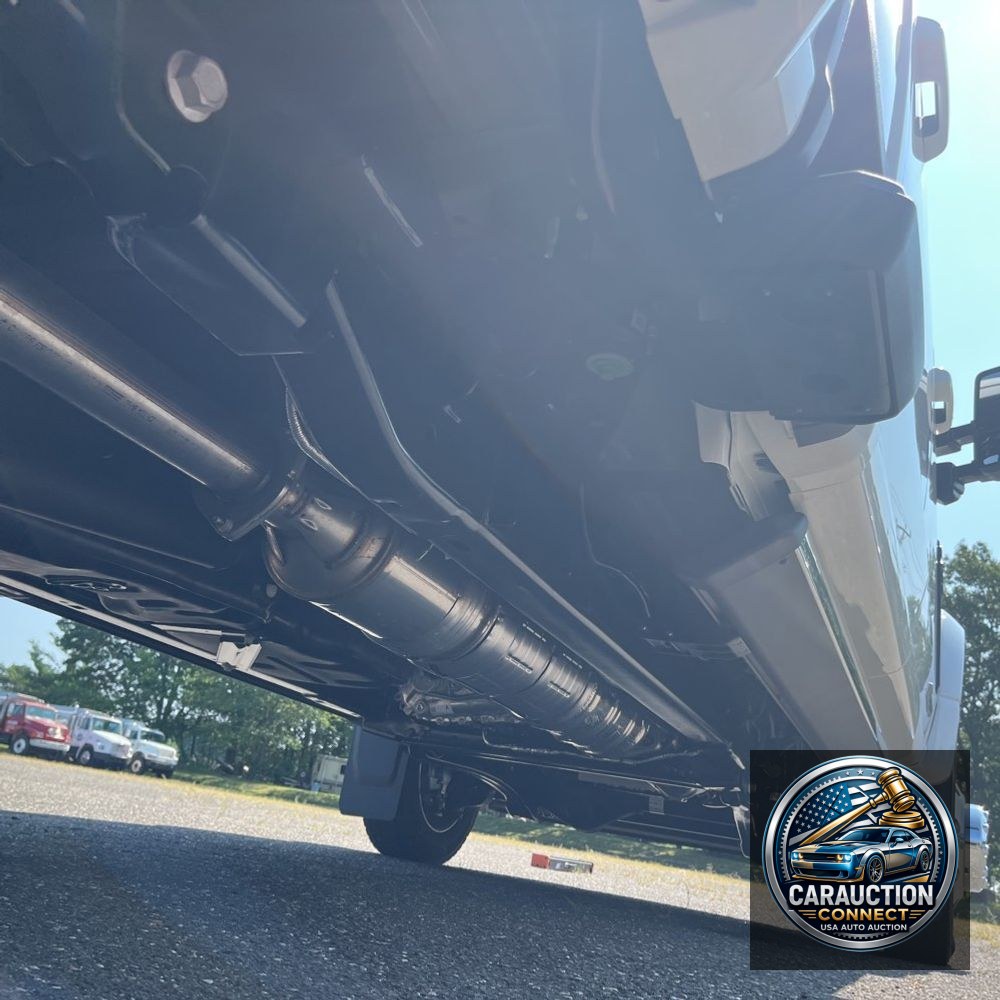 2025 Ford F-450 Super Duty Platinum