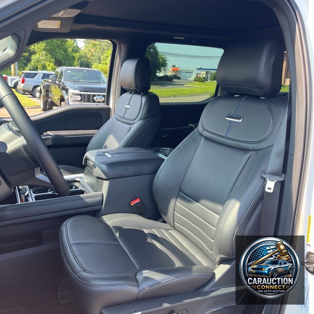2025 Ford F-450 Super Duty Platinum