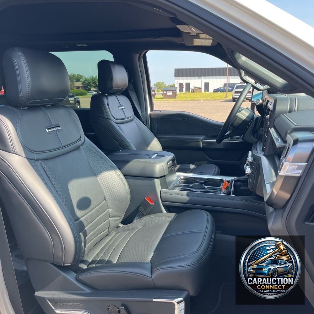 2025 Ford F-450 Super Duty Platinum