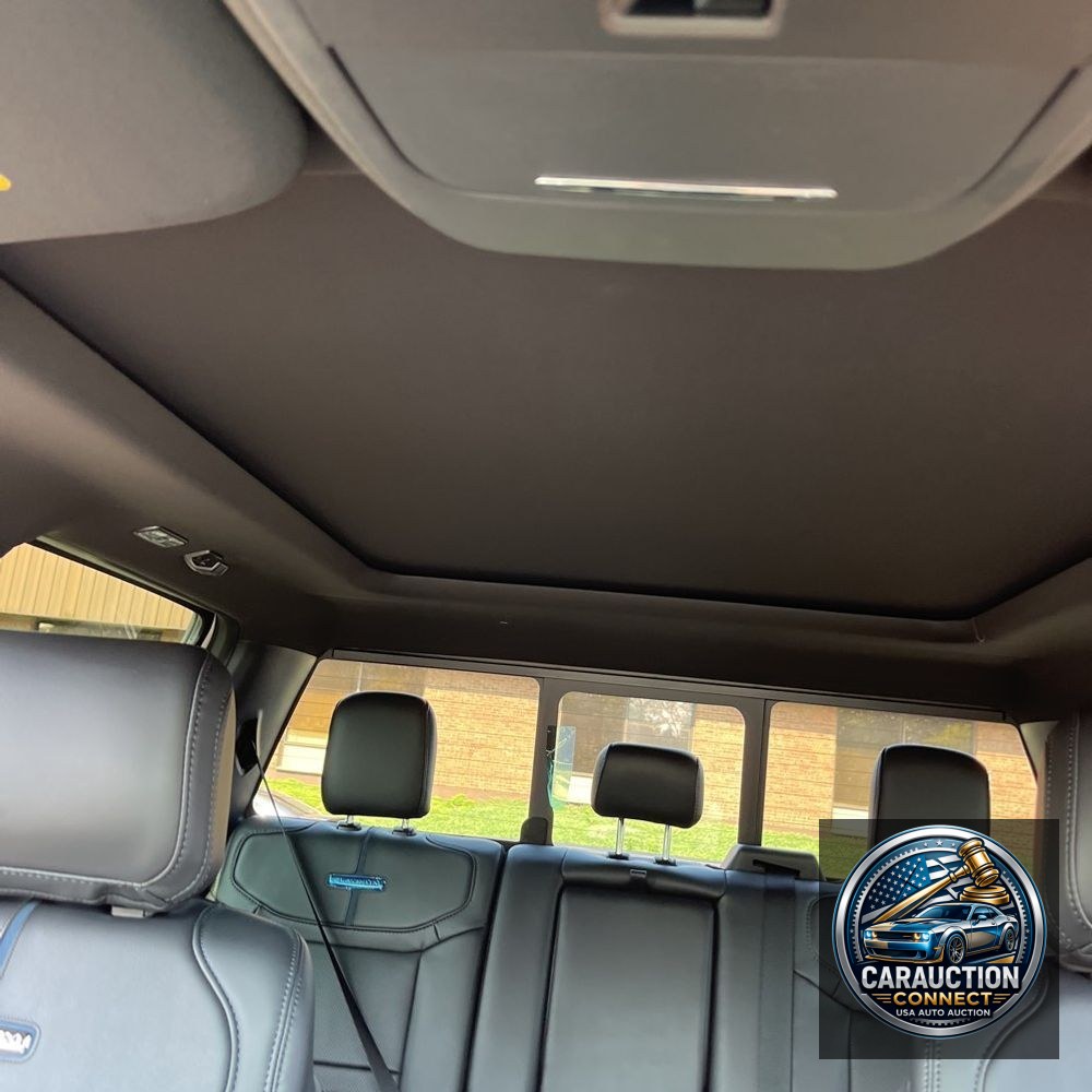 2025 Ford F-450 Super Duty Platinum