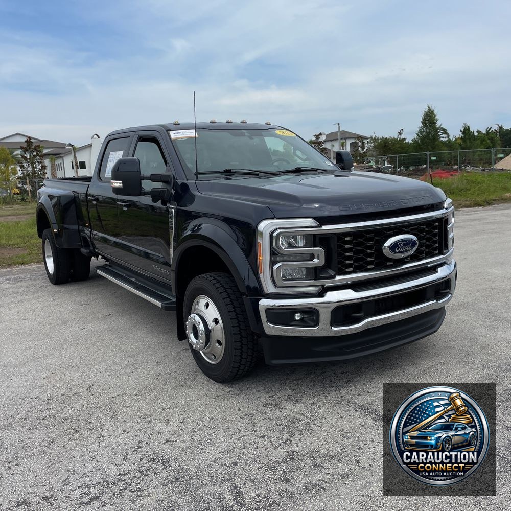 2023 Ford F-450 Super Duty Lariat