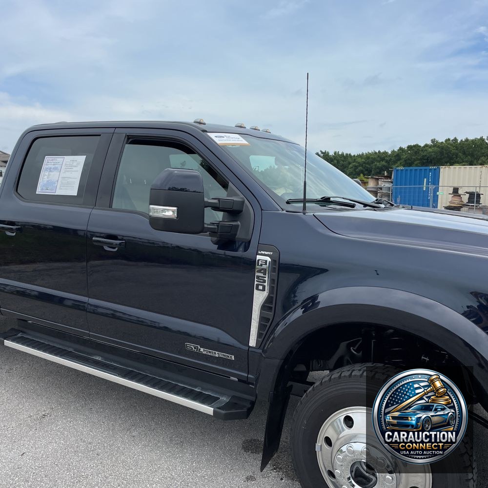 2023 Ford F-450 Super Duty Lariat