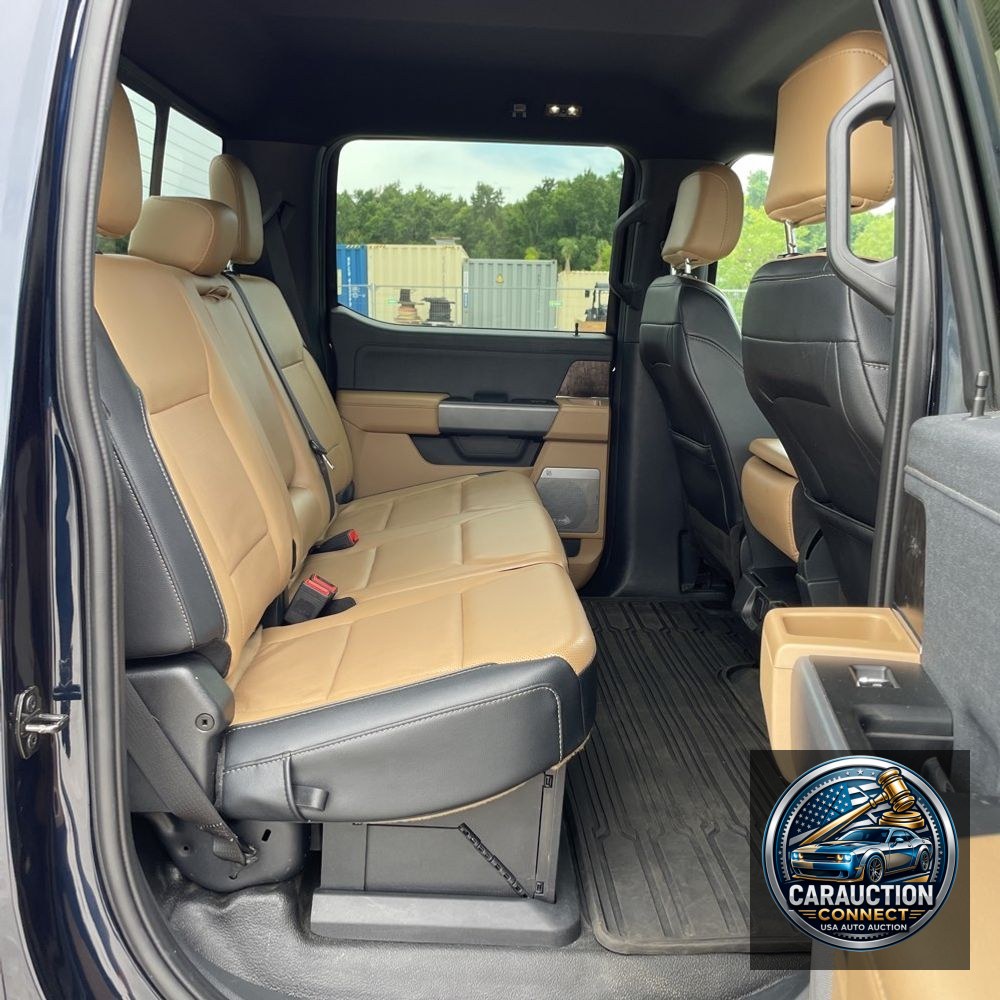 2023 Ford F-450 Super Duty Lariat