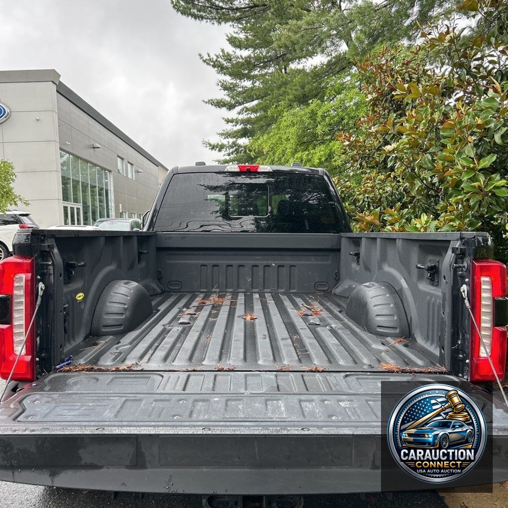 2024 Ford F450 S/D Lariat