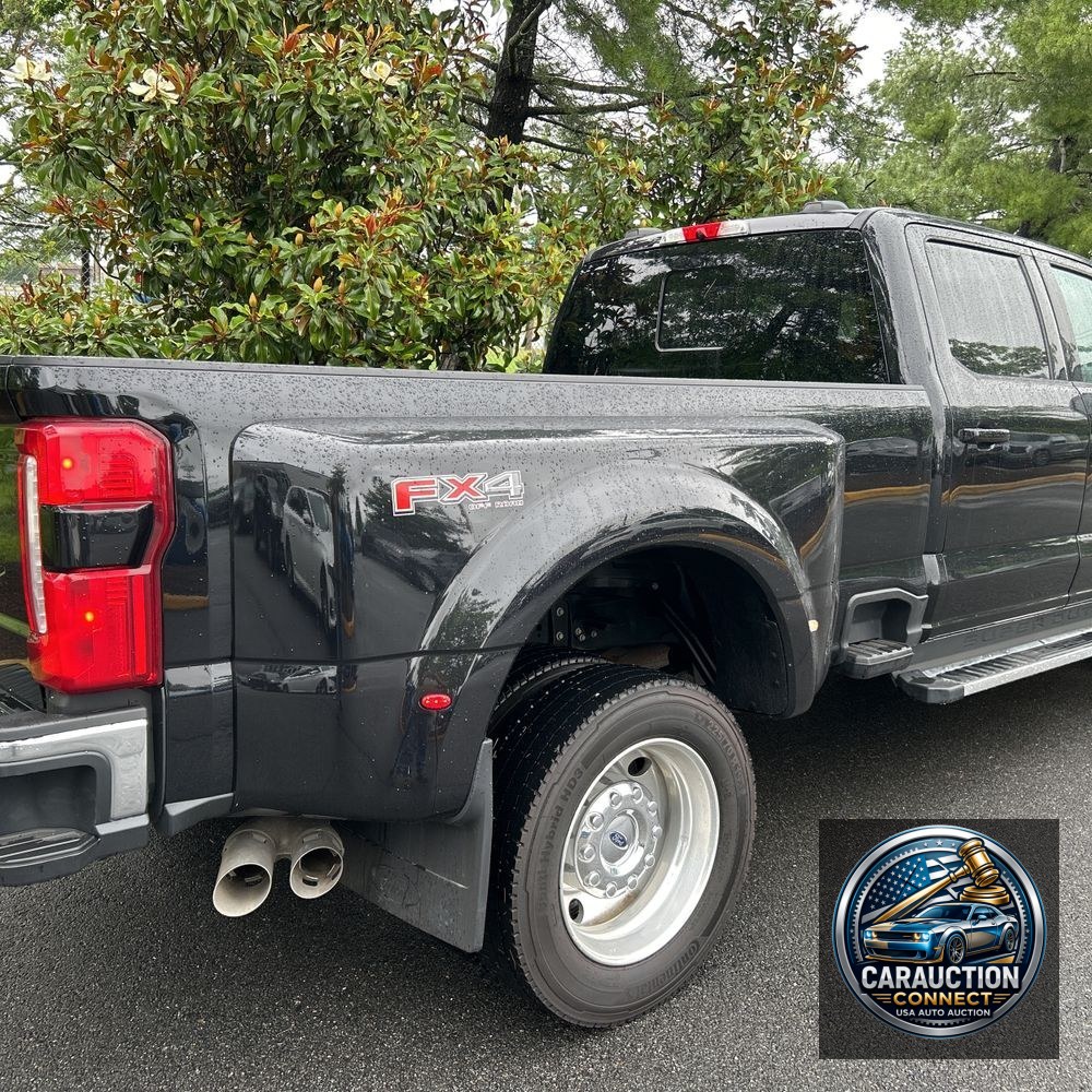 2024 Ford F450 S/D Lariat