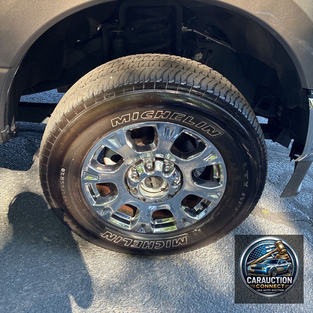 2022 Ford F-350 Super Duty Lariat
