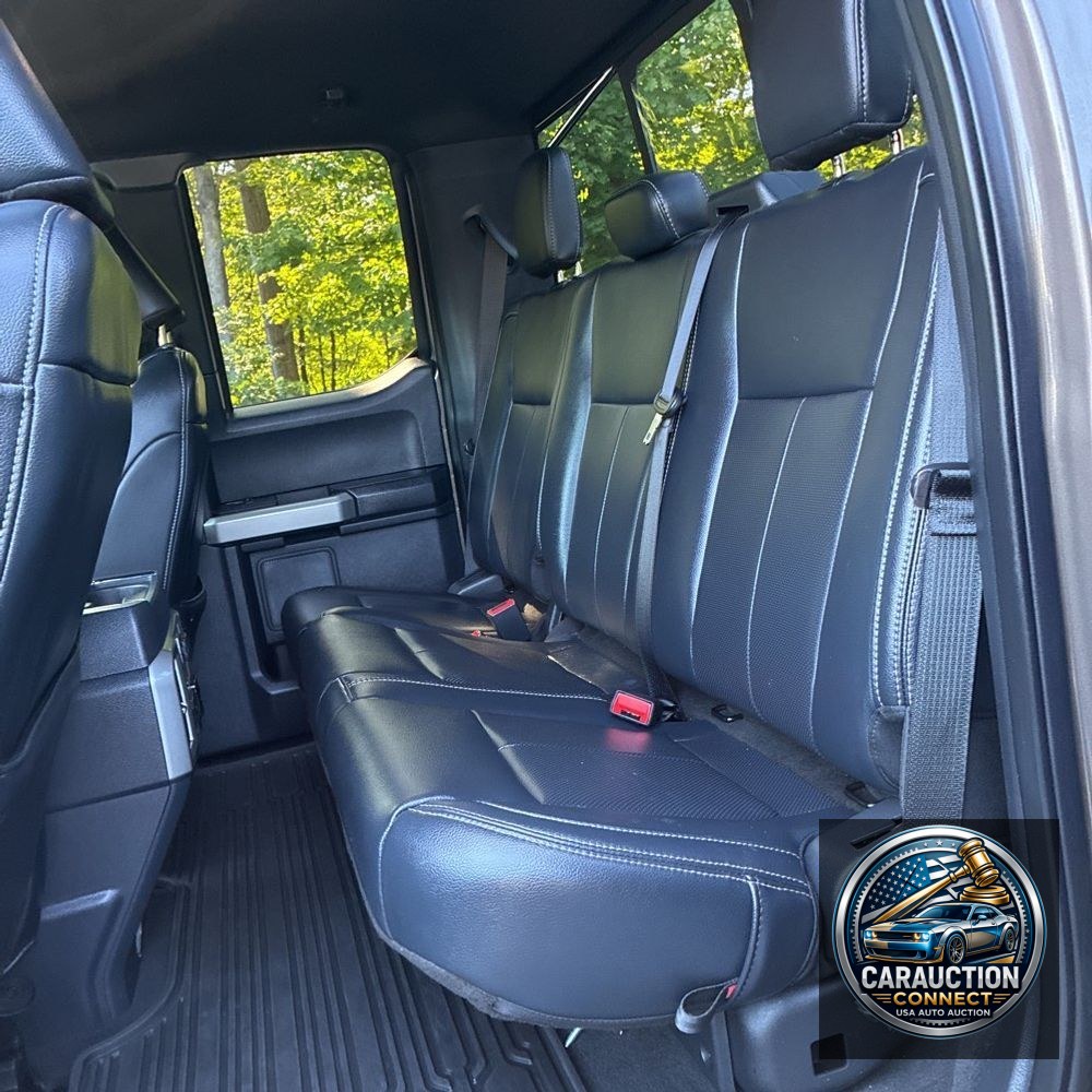 2022 Ford F-350 Super Duty Lariat