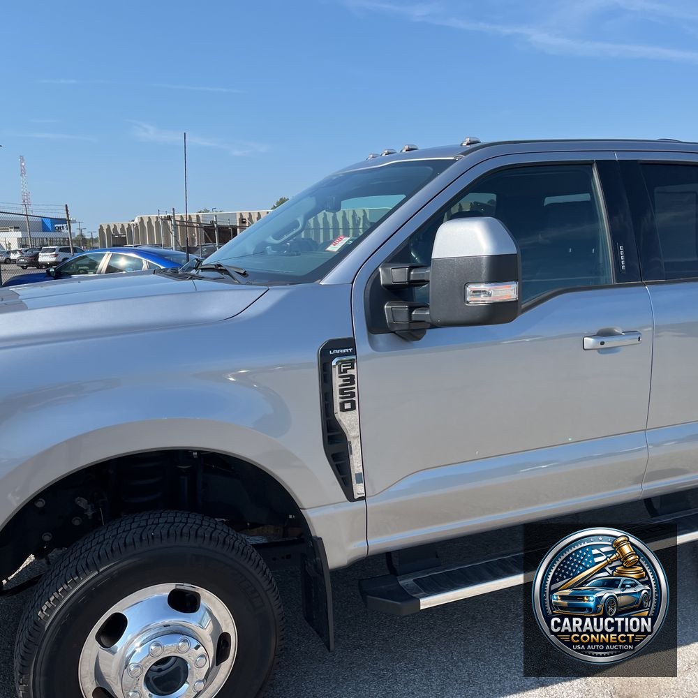 2023 Ford F-350 Super Duty Lariat