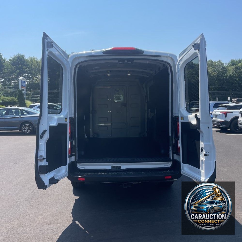 2024 Ford Transit 250