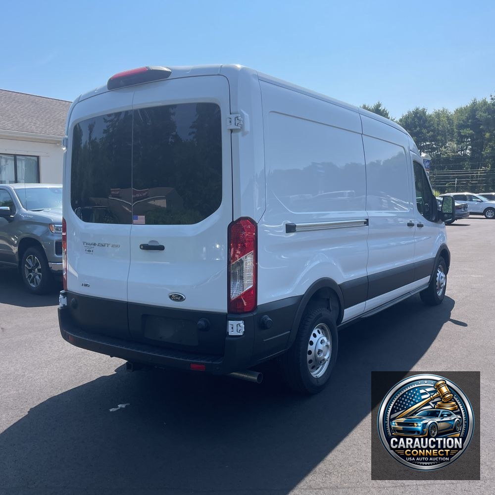2024 Ford Transit 250