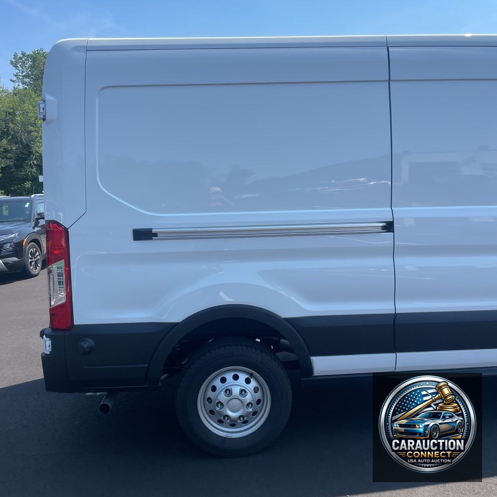 2024 Ford Transit 250