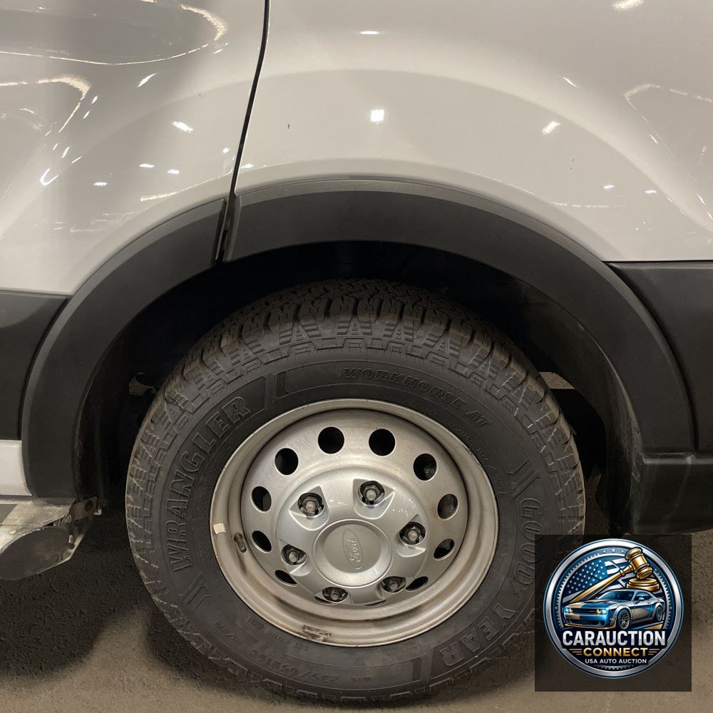 2023 Ford Transit 250 Base