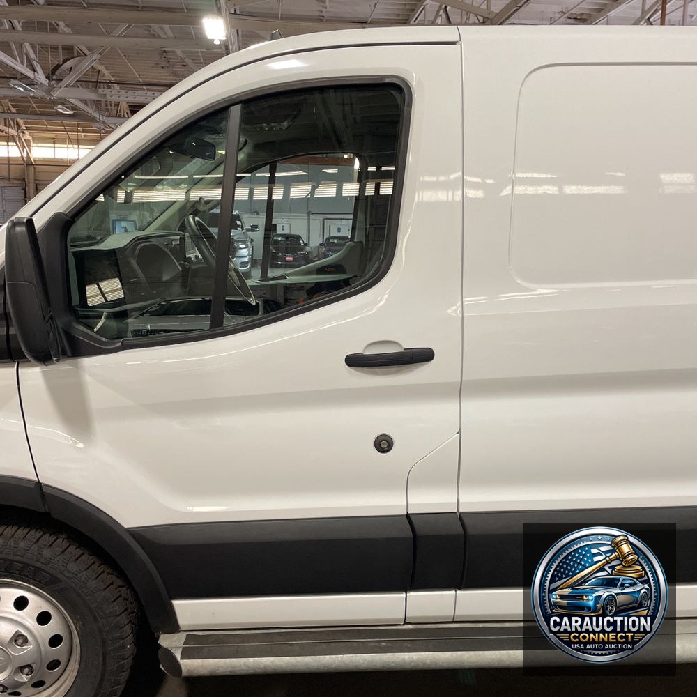 2023 Ford Transit 250 Base