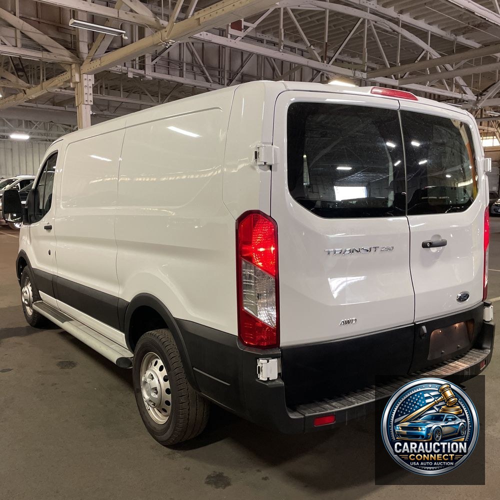 2023 Ford Transit 250 Base