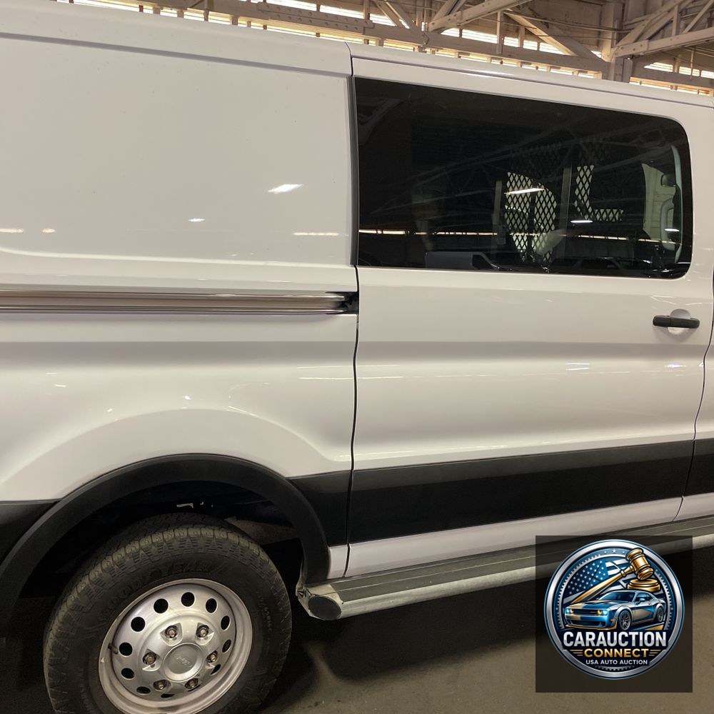 2023 Ford Transit 250 Base