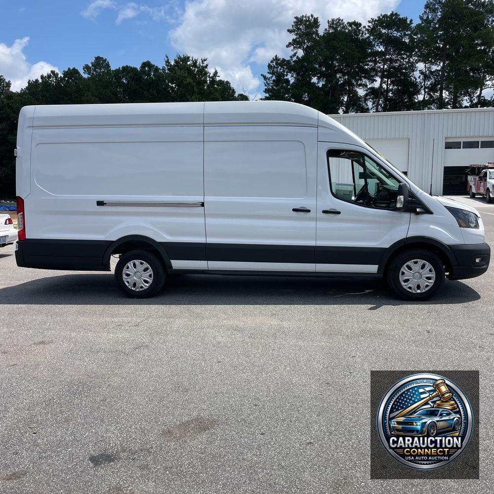 2023 Ford E-Transit 350