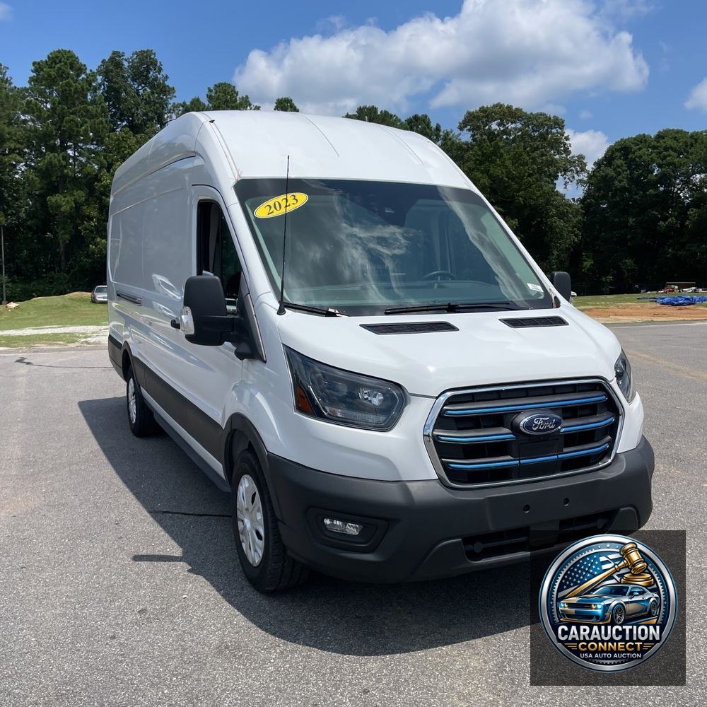 2023 Ford E-Transit 350