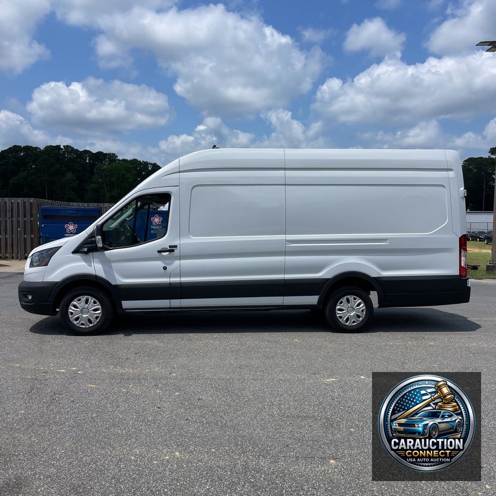 2023 Ford E-Transit 350