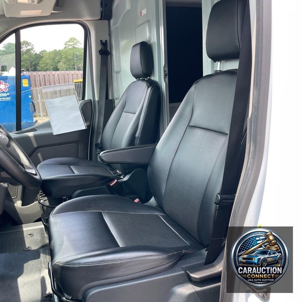 2023 Ford E-Transit 350