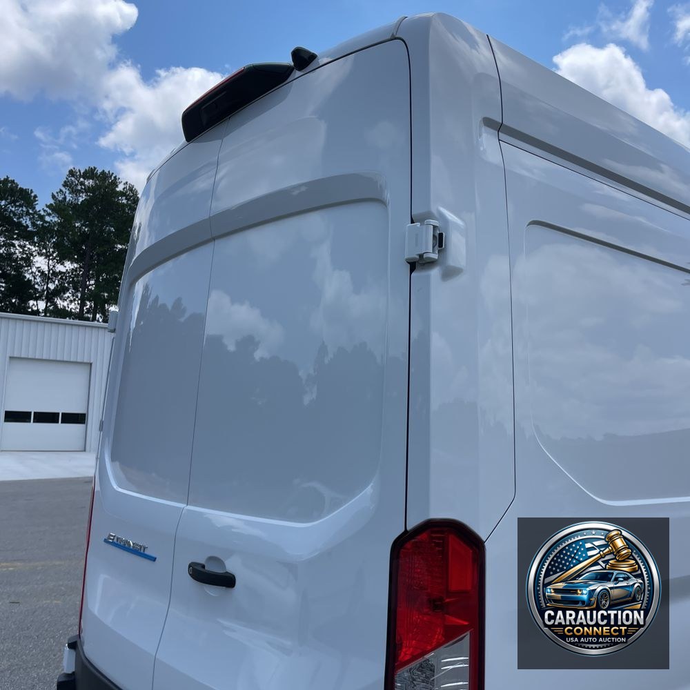 2023 Ford E-Transit 350