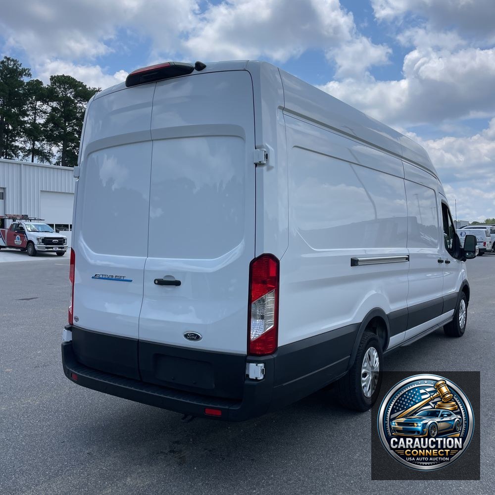 2023 Ford E-Transit 350