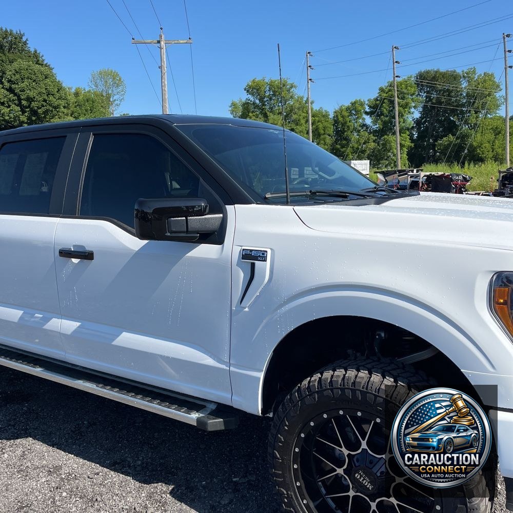 2023 Ford F150 XLT