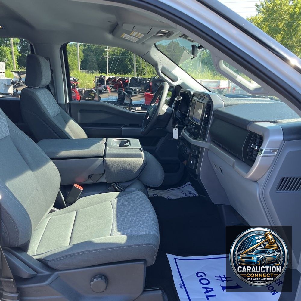 2023 Ford F150 XLT