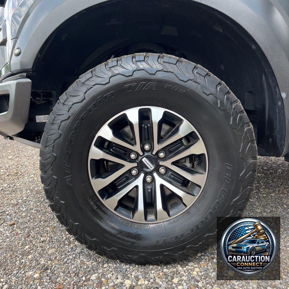 2020 Ford F-150 Raptor