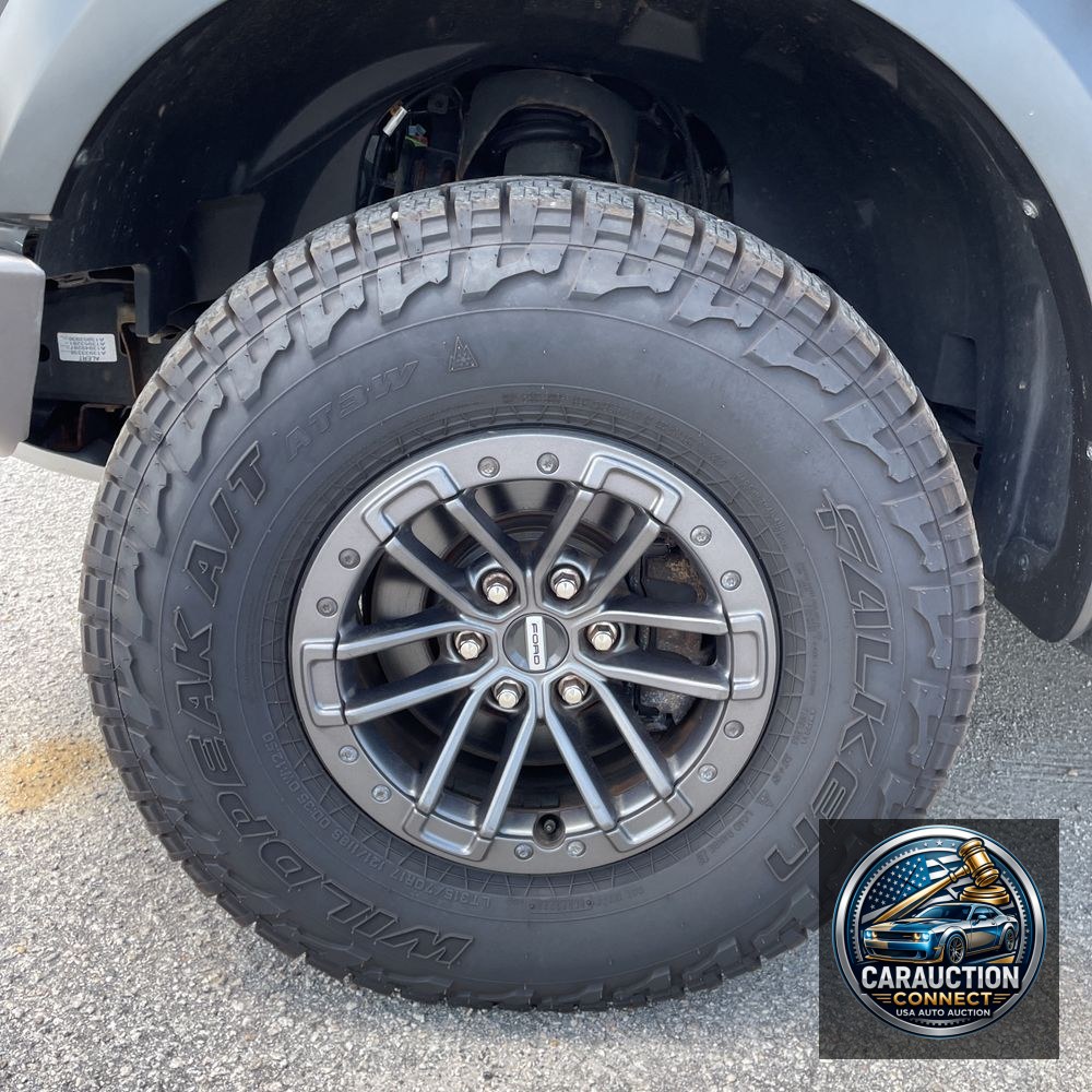 2020 Ford F-150 Raptor