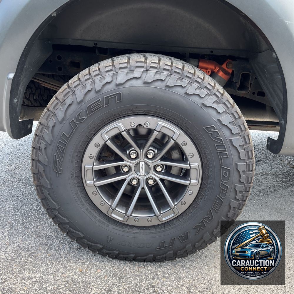 2020 Ford F-150 Raptor