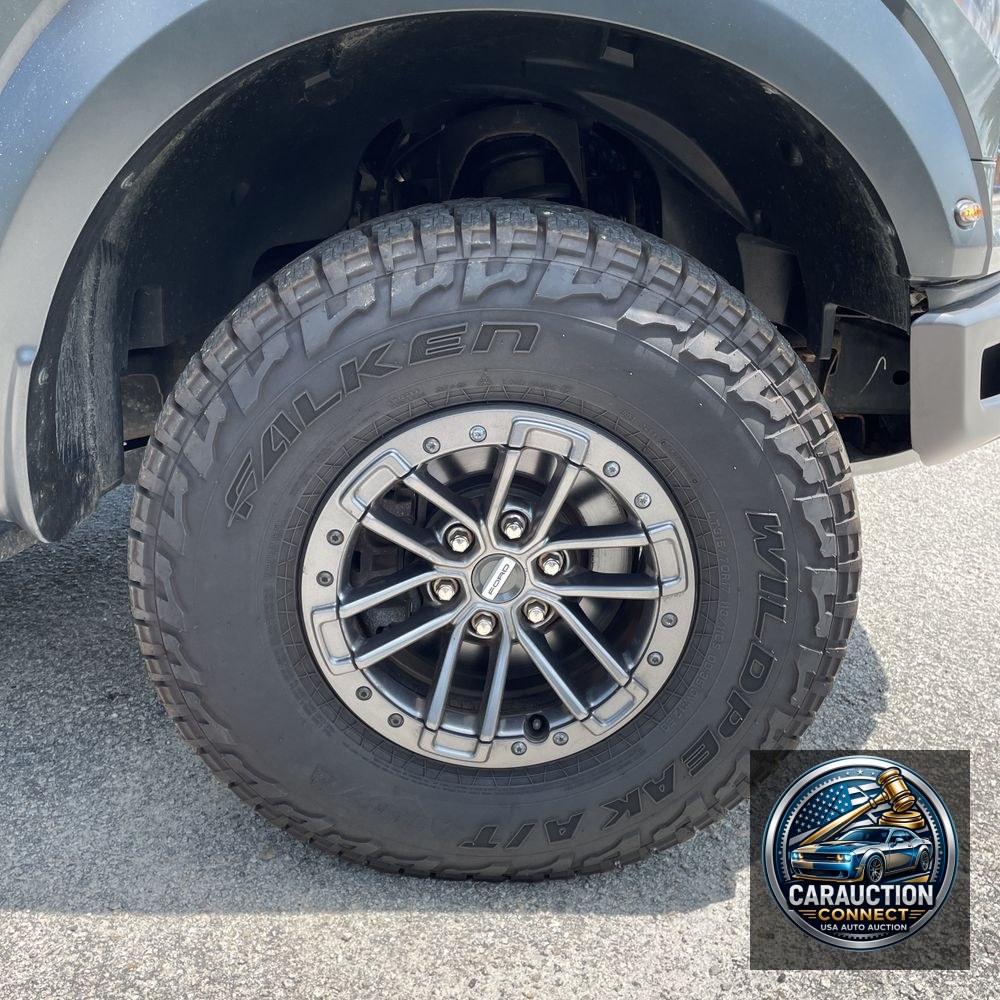 2020 Ford F-150 Raptor