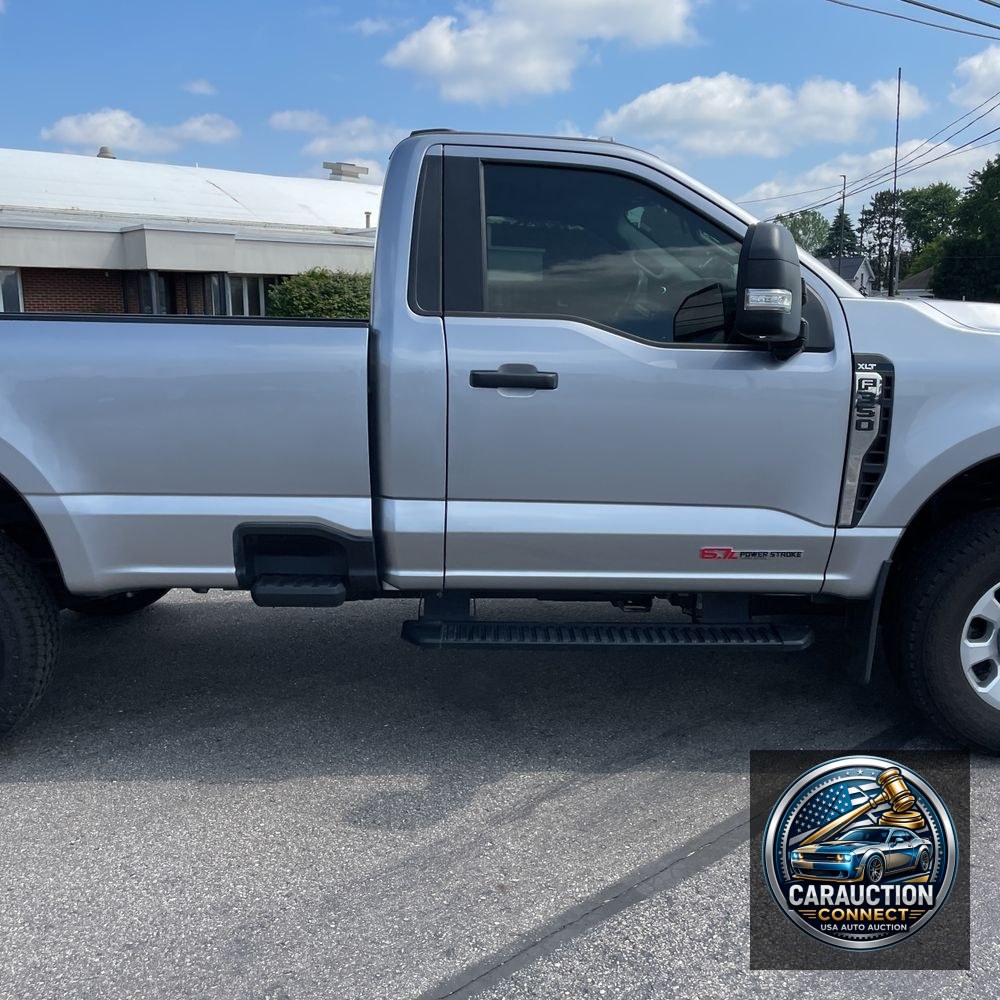 2024 Ford F350 S/D XLT
