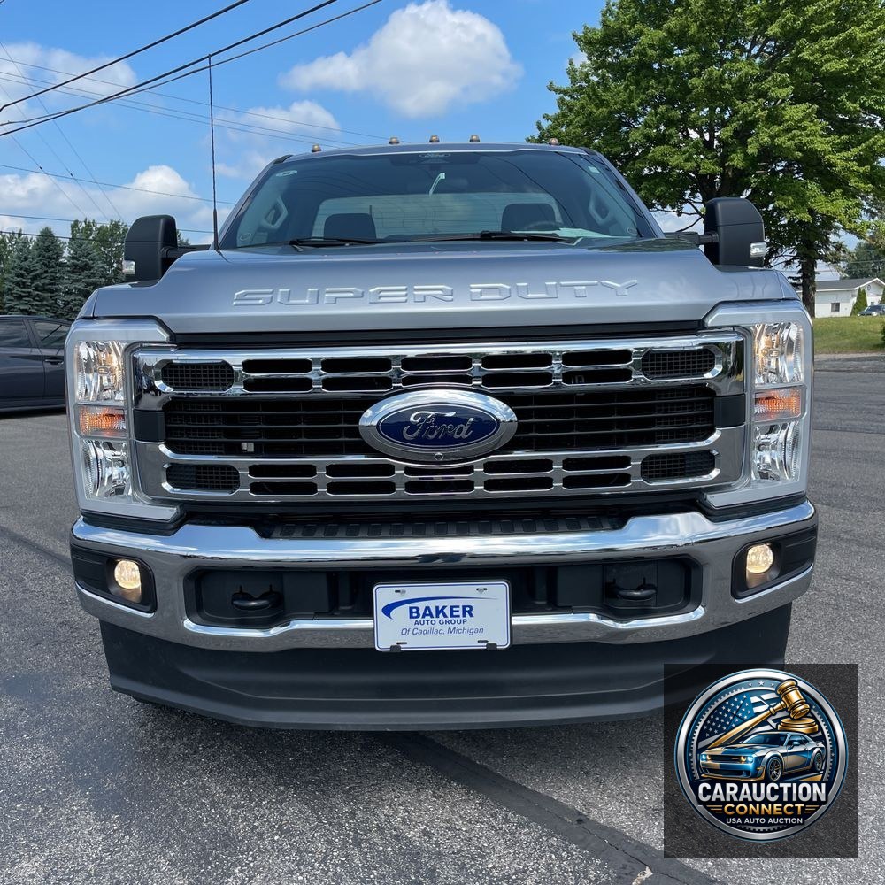 2024 Ford F350 S/D XLT
