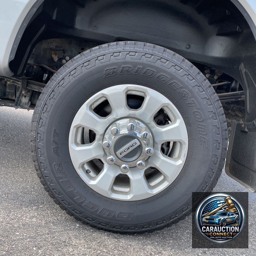 2024 Ford F350 S/D XLT