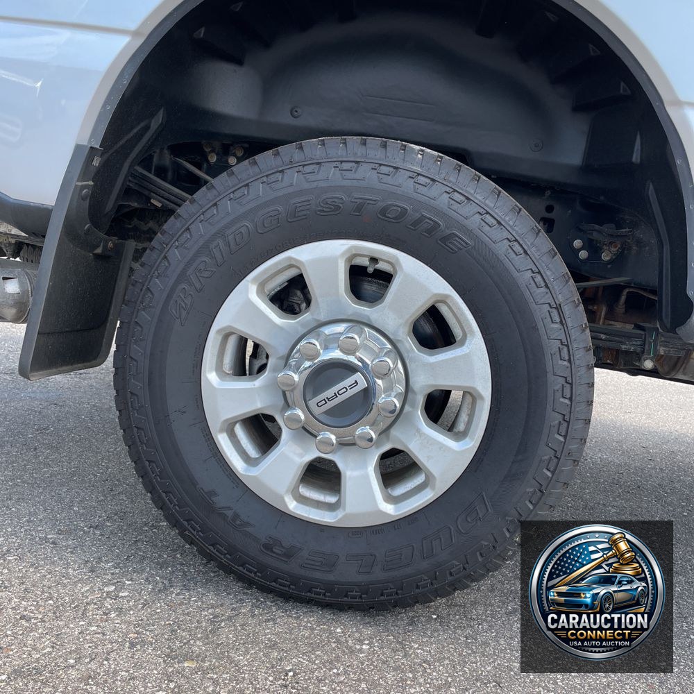 2024 Ford F350 S/D XLT