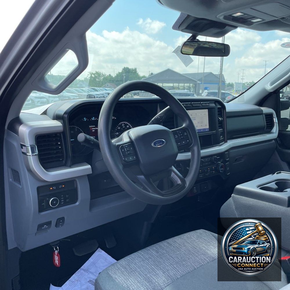 2024 Ford F350 S/D XLT