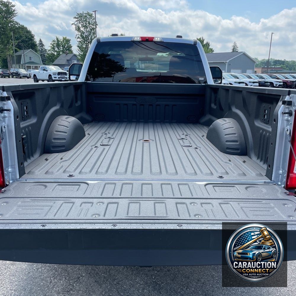 2024 Ford F350 S/D XLT