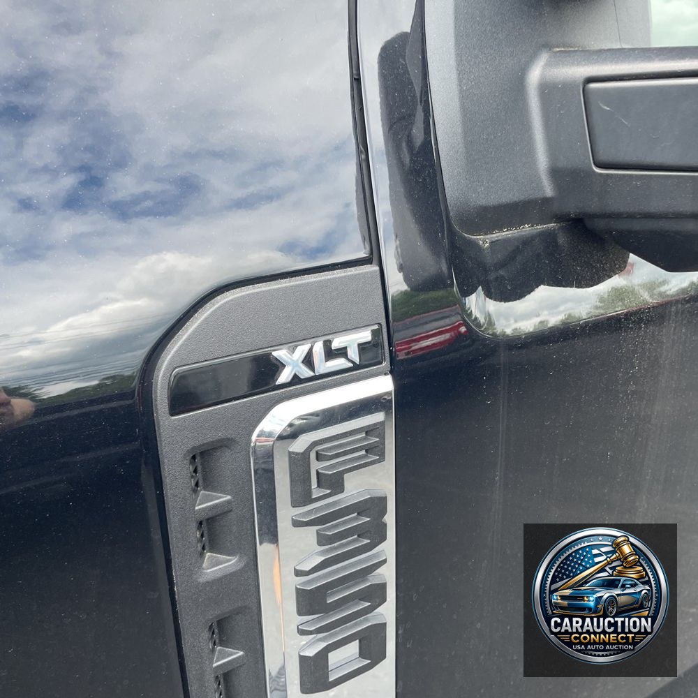 2023 Ford F350 S/D XLT