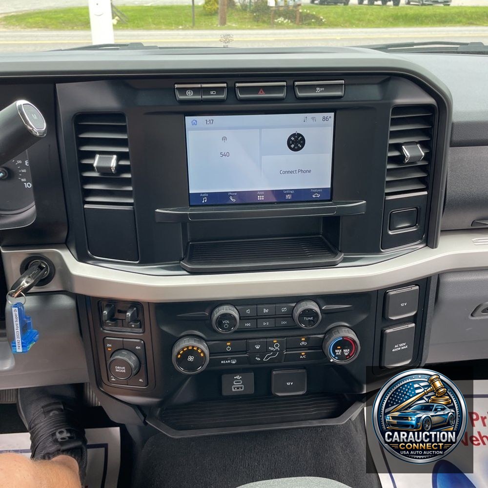 2023 Ford F350 S/D XLT