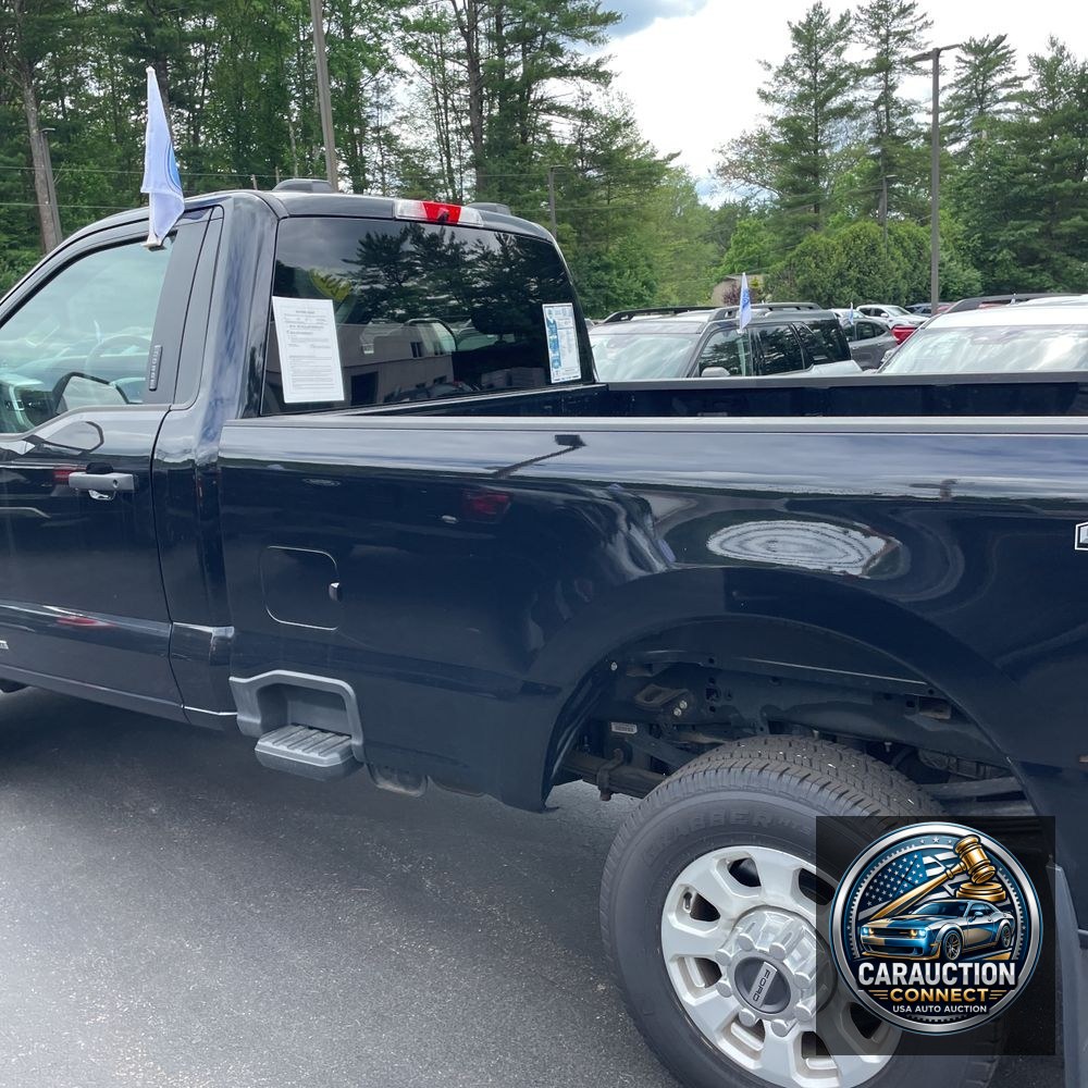 2023 Ford F350 S/D XLT