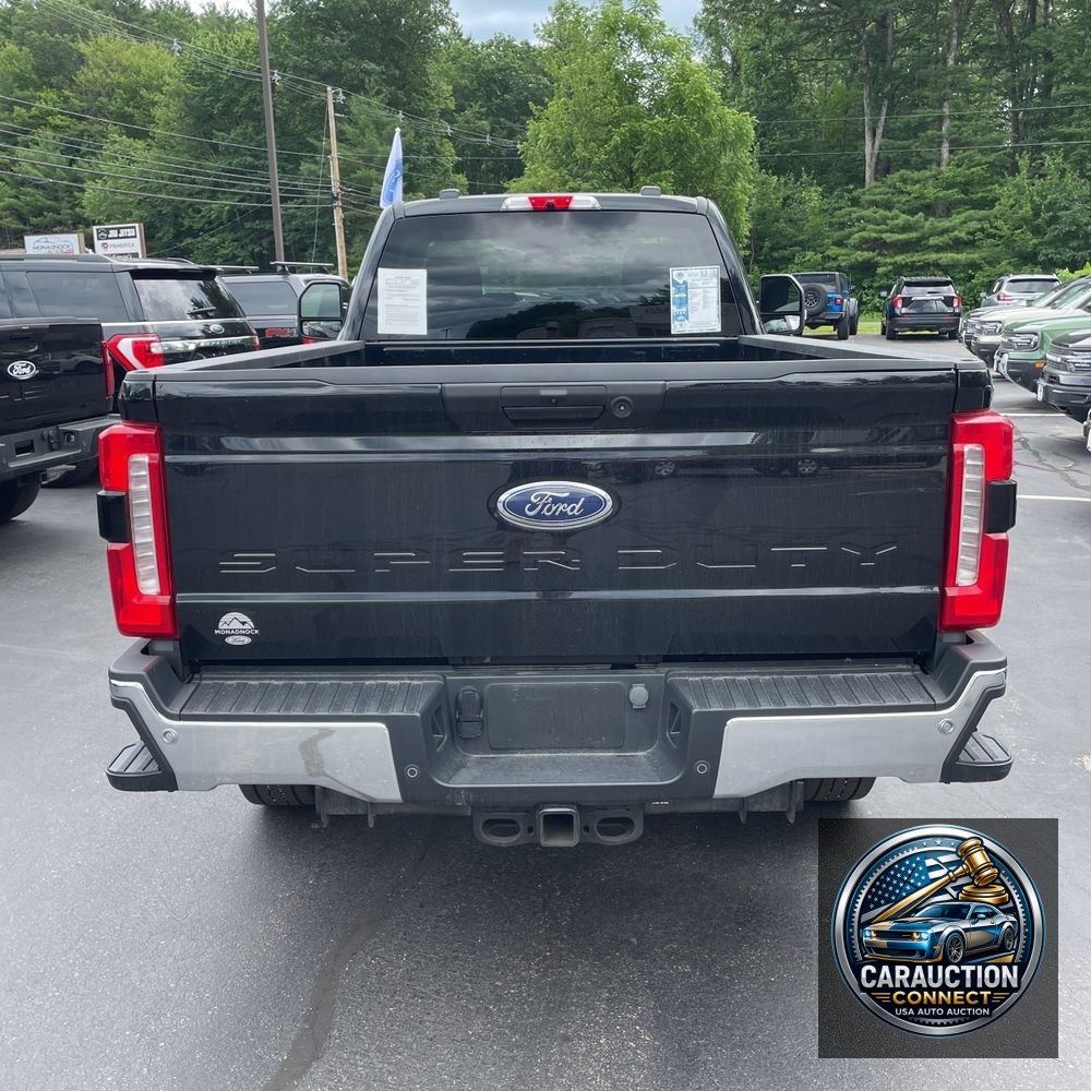 2023 Ford F350 S/D XLT