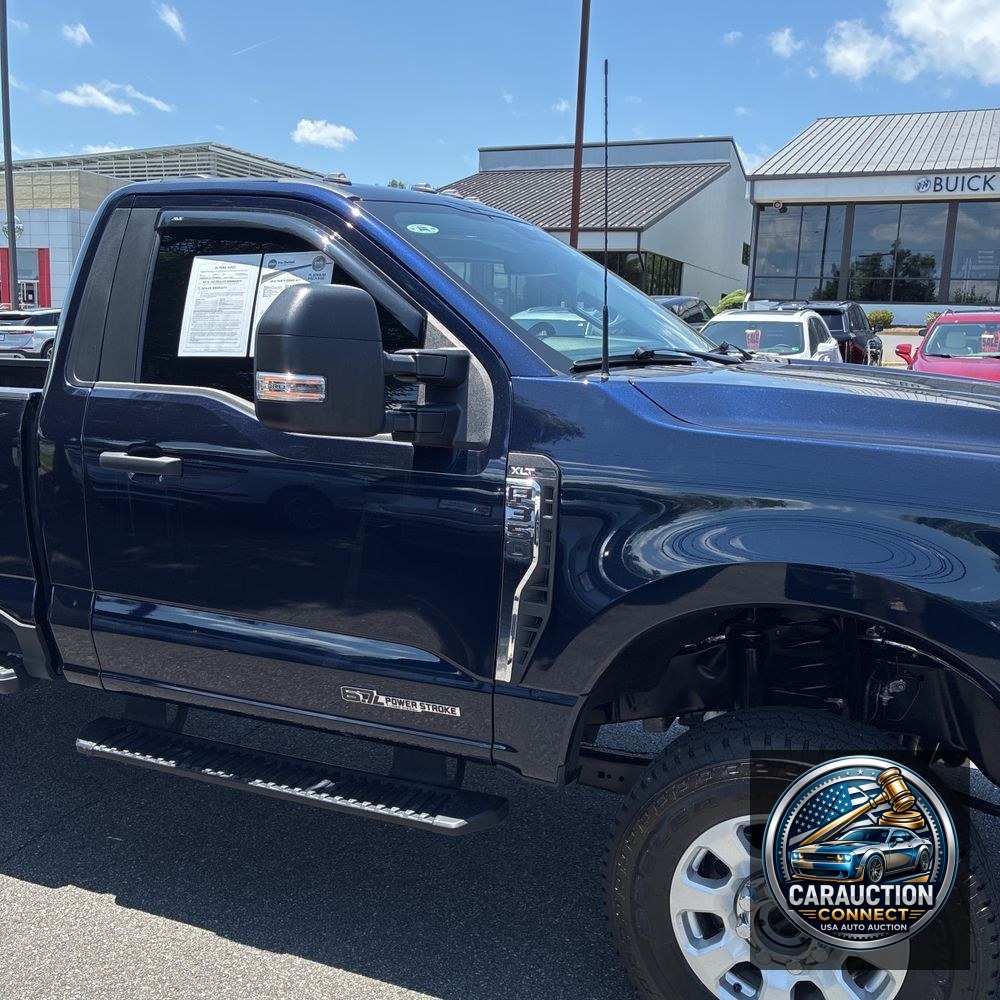 2023 Ford F-350 Super Duty XLT