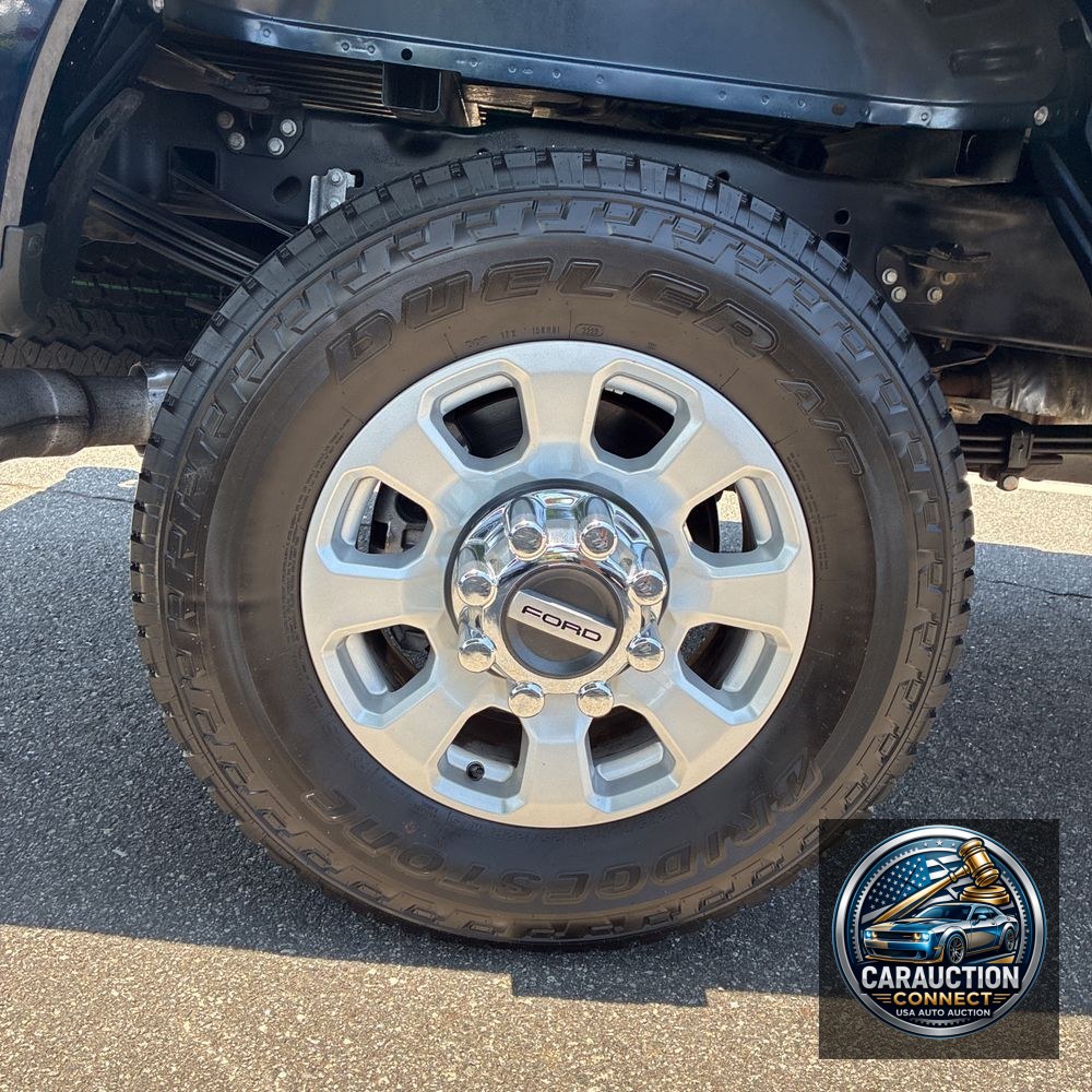 2023 Ford F-350 Super Duty XLT
