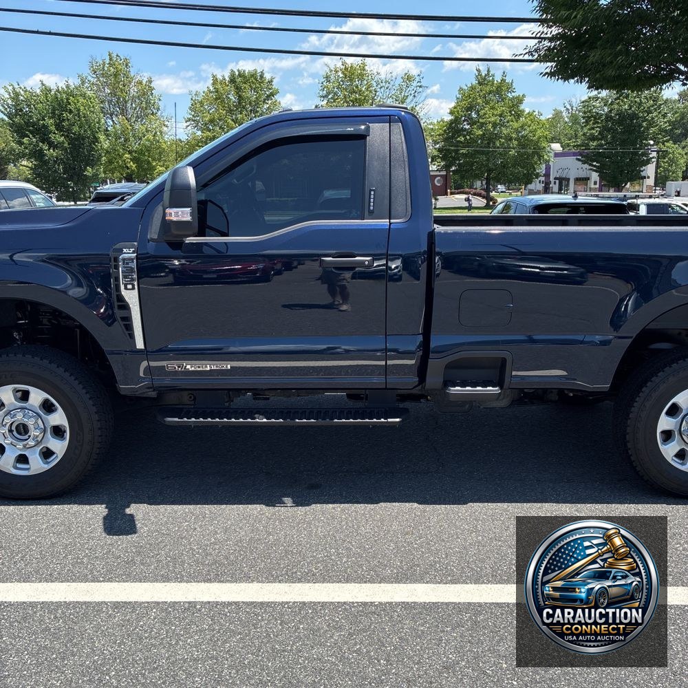 2023 Ford F-350 Super Duty XLT